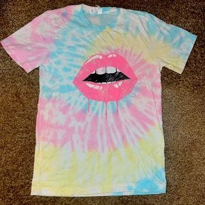 Tie Dye Lips Tee